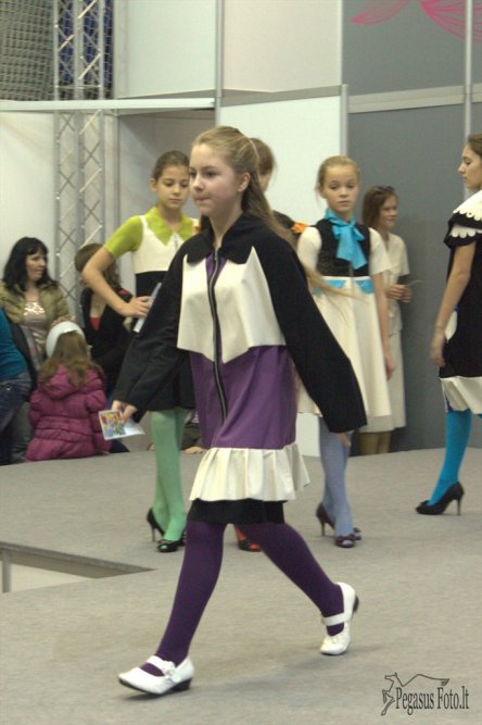 moters_pasaulis_modeliu_mokykla_151